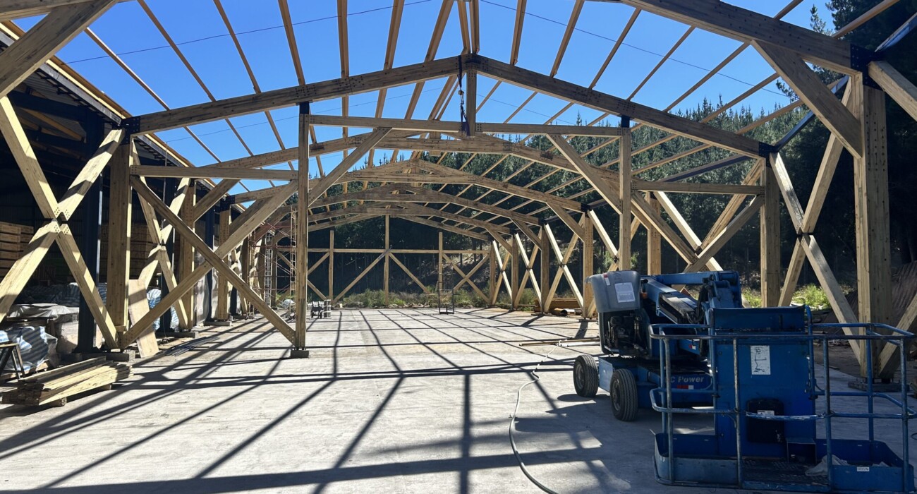 Galpón de madera laminada de Forestal León en Coelemu (17)