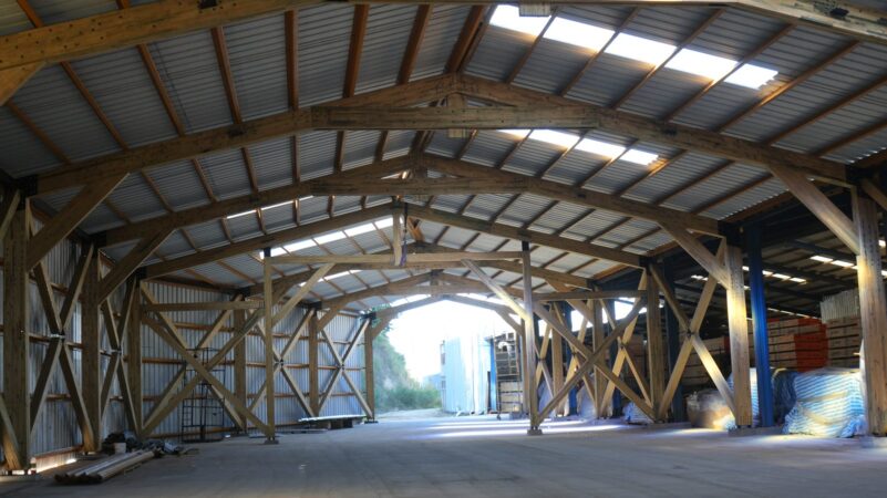 Galpón de madera laminada de Forestal León en Coelemu (18)