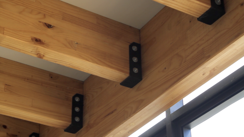 Oficinas del Vivero Forestal León en Coelemu, construidas en madera (10)